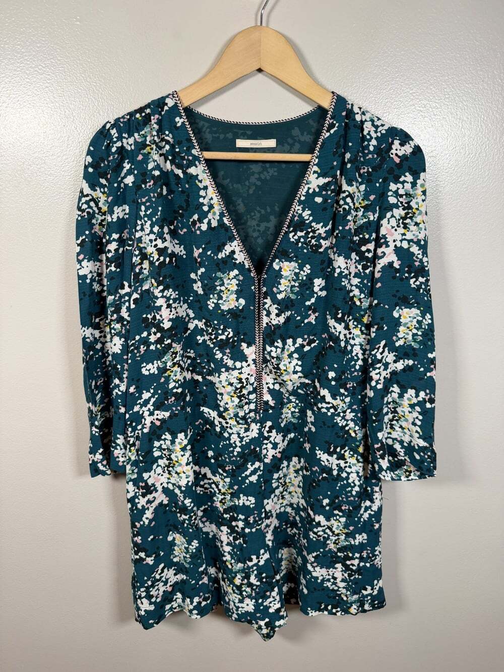 Sessun Romper Size 38 US 6 Green Floral Boho Parisian Chic Cottagecore V-neck